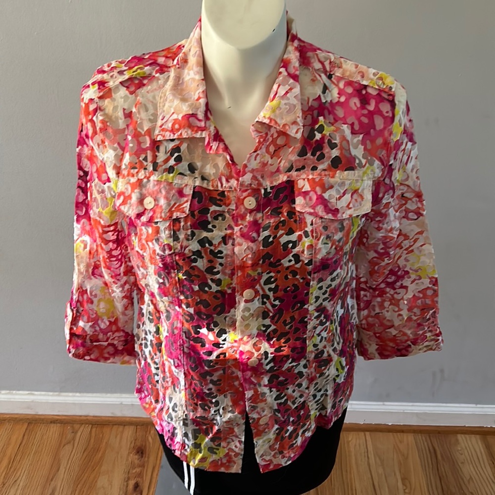 JM collections button down shirt